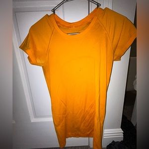 lululemon top
